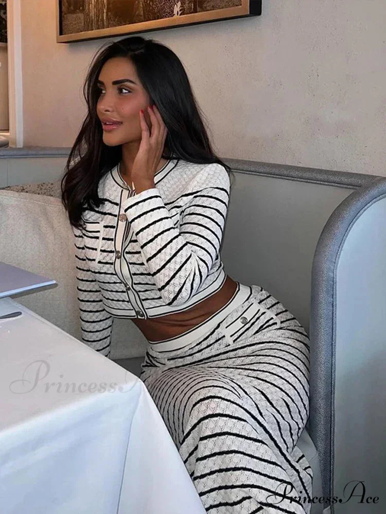 Patterned Empty Knitted High Waist Workplace Two Piece Set - Image 3
