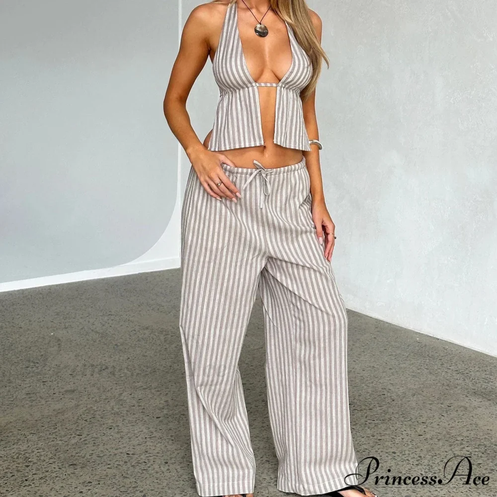 Patterned Halter Open-Back Crop Top - Image 4