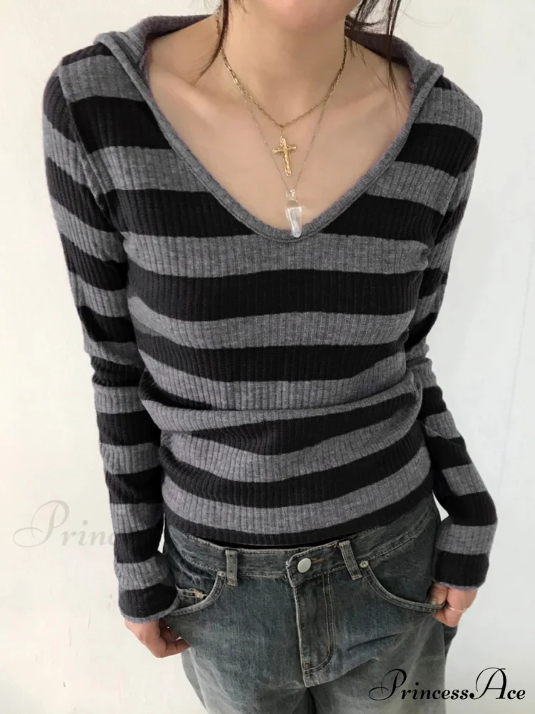 Patterned Hooded Simple Slim V-Neck Long Sleeve Knitted Top - Image 2
