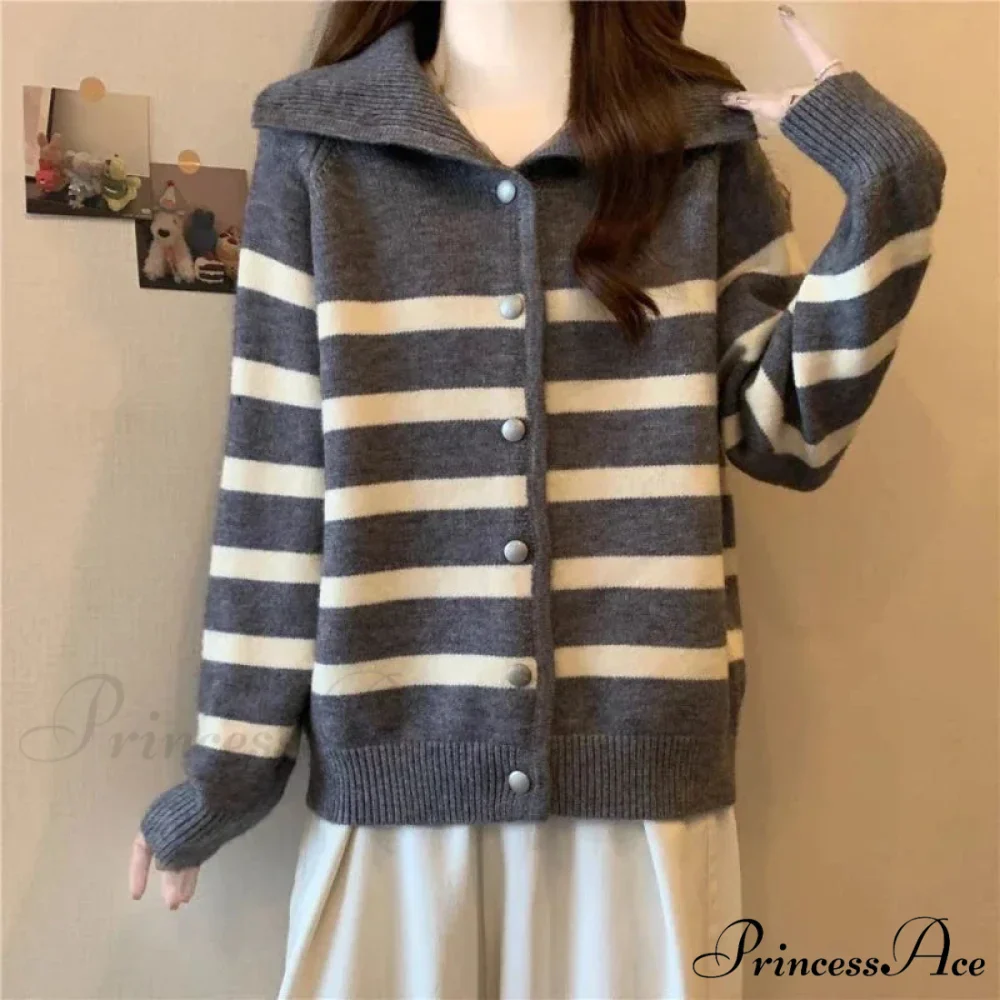 Patterned Polo Neck Slimming Cardigan - Image 3