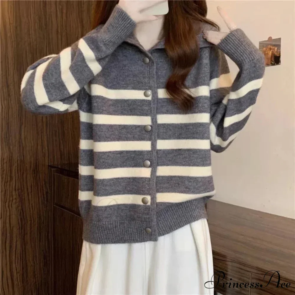 Patterned Polo Neck Slimming Cardigan - Image 6