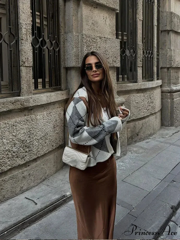 Printed Crewneck Contrasting Sweater - Image 5