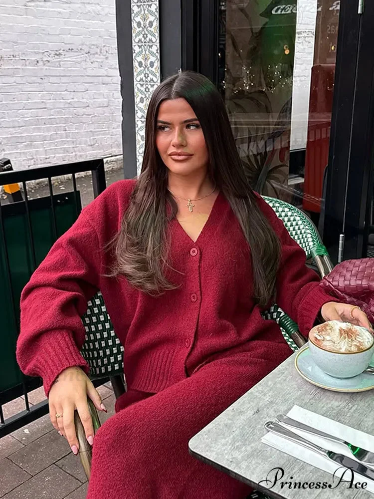 Red Baggy Plunging Neckline Solo Buttoned Cardigan - Image 3