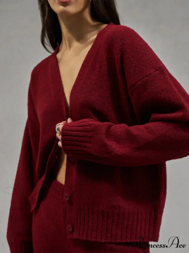 Red Baggy Plunging Neckline Solo Buttoned Cardigan - Image 5