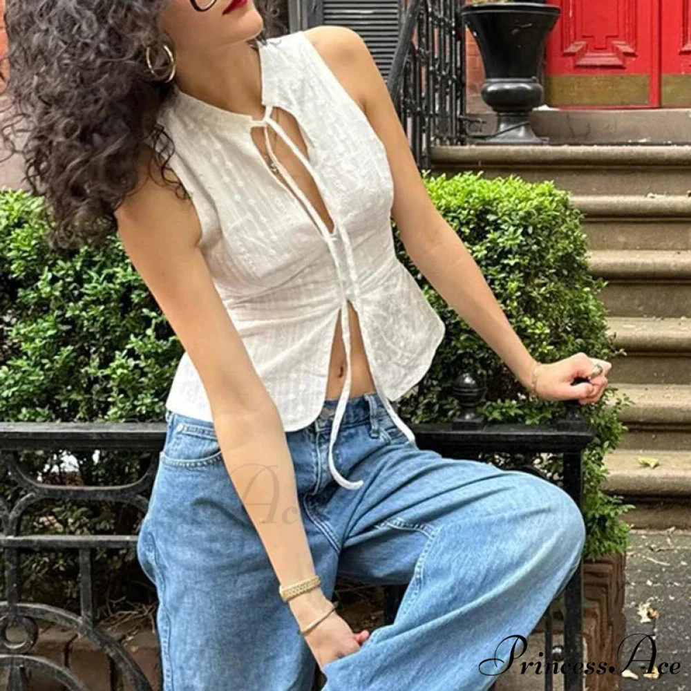 Retro Jacquard Fasten Up Neck Front Cutout Y2K Cottage Streetwear Crop Top - Image 3