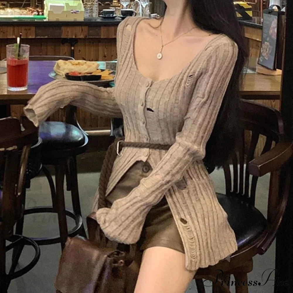 Retro Knitted Spring Long Sleeve Button Closure Slim Knit Top - Image 5
