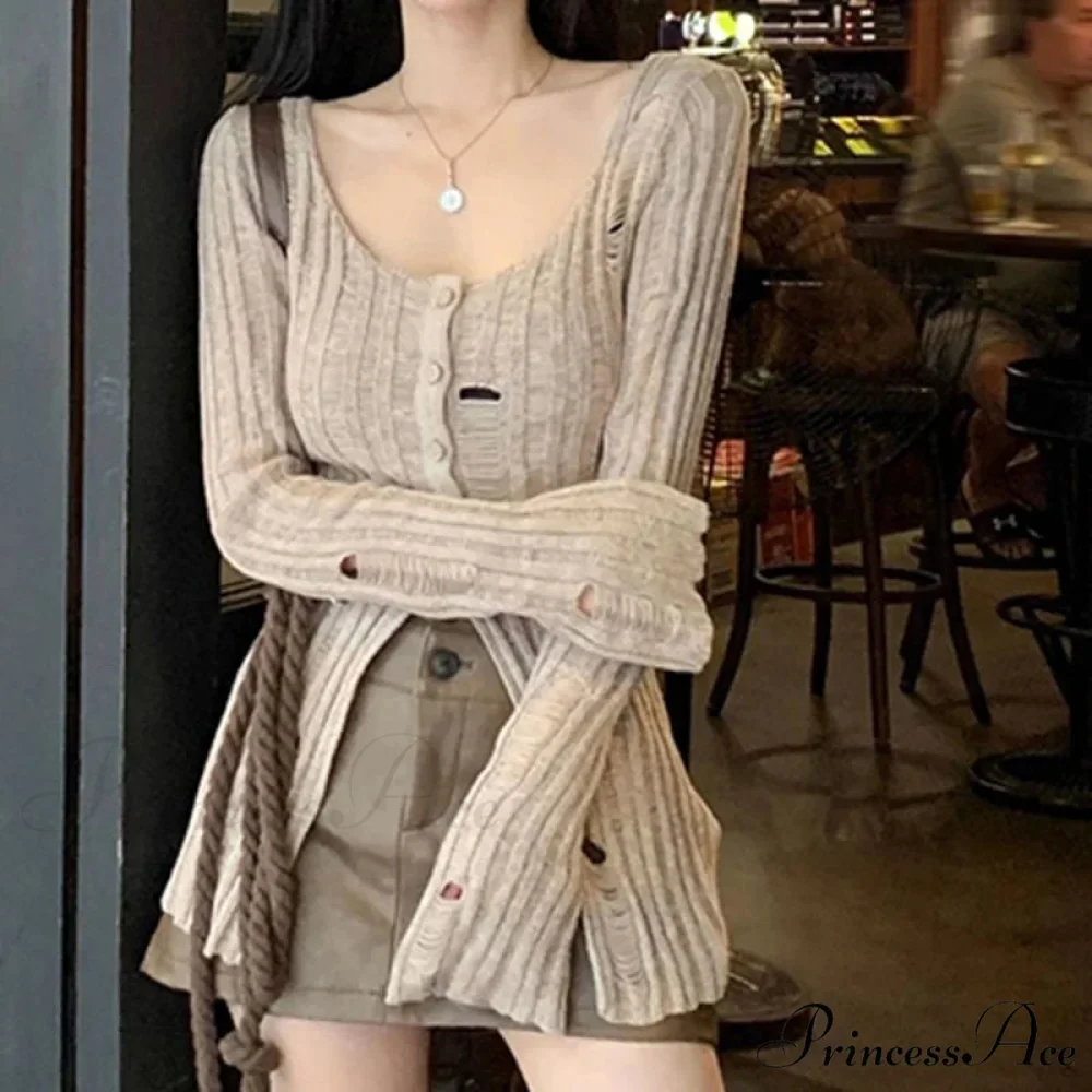 Retro Knitted Spring Long Sleeve Button Closure Slim Knit Top - Image 6
