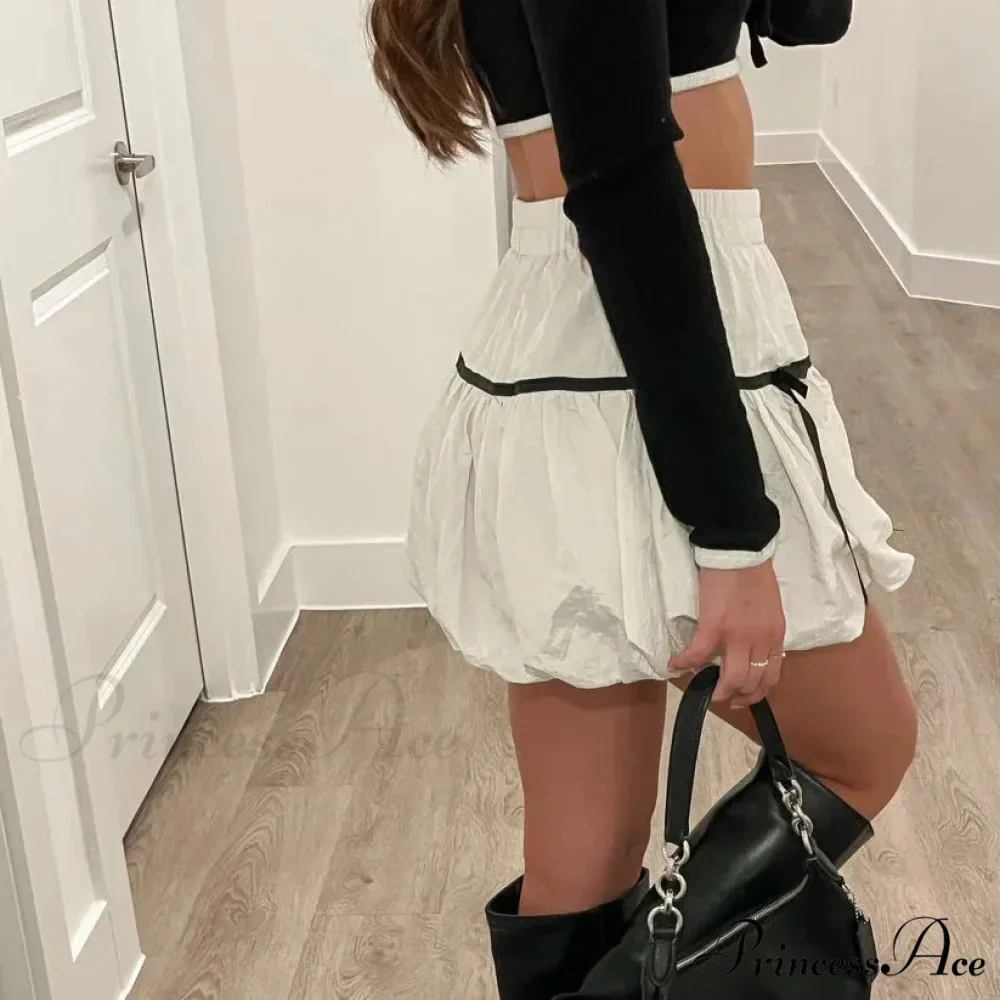 Round High Waist Balloon Skirt - Image 2