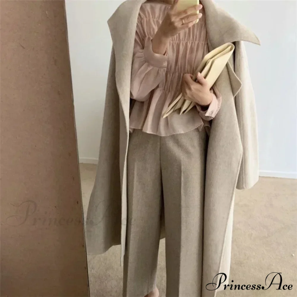 Round Neck Puff Extended Sleeve Pleated Top - Image 5