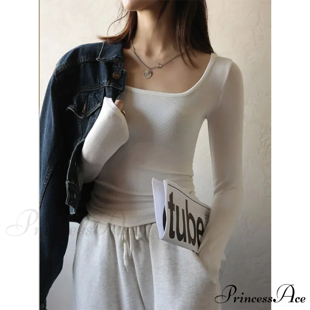 Short Neck Undercoat Trim Fit Sweater - Image 10