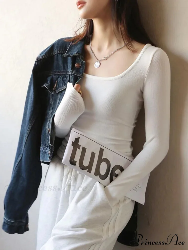 Short Neck Undercoat Trim Fit Sweater - Image 4