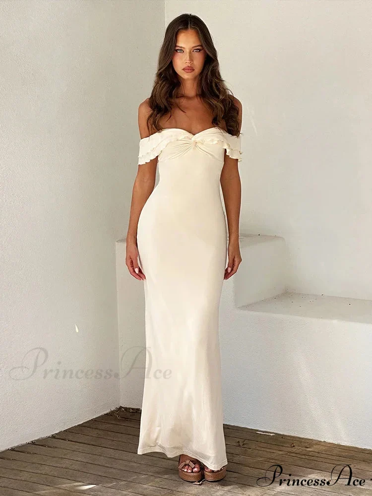 Sleek Bodycon Maxi Holiday Dress - Image 2
