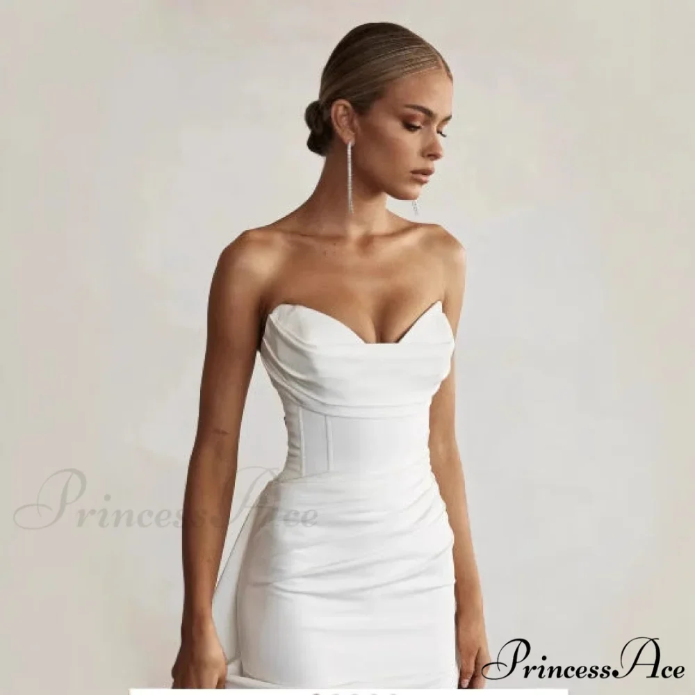 Sleeveless Dual-Slit Trumpet Bridal Gown - Image 2