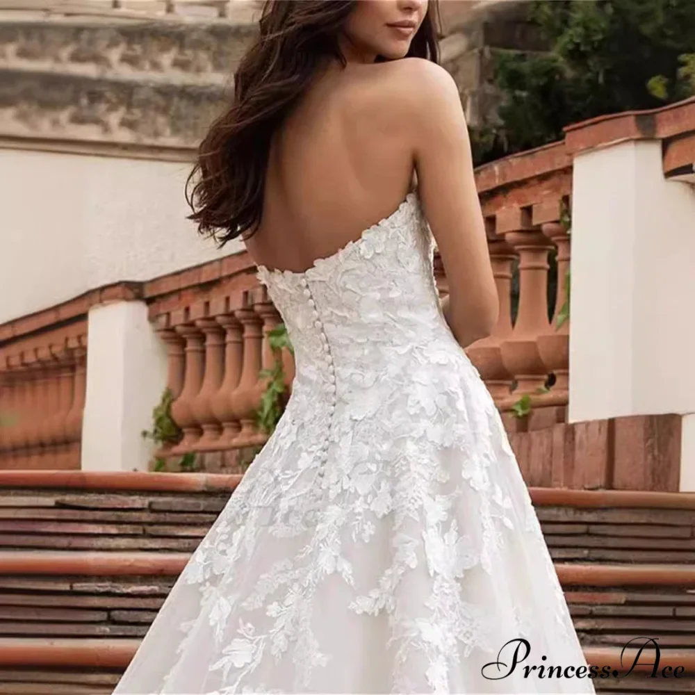 Sleeveless Lace Ball Gown Wedding Dress - Image 4