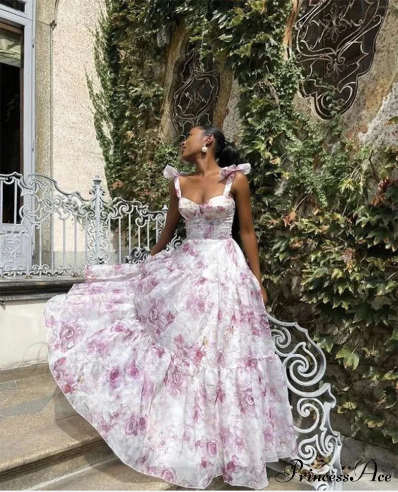 Sleeveless Seductive Plunging V-neck Prom Gown - Image 6