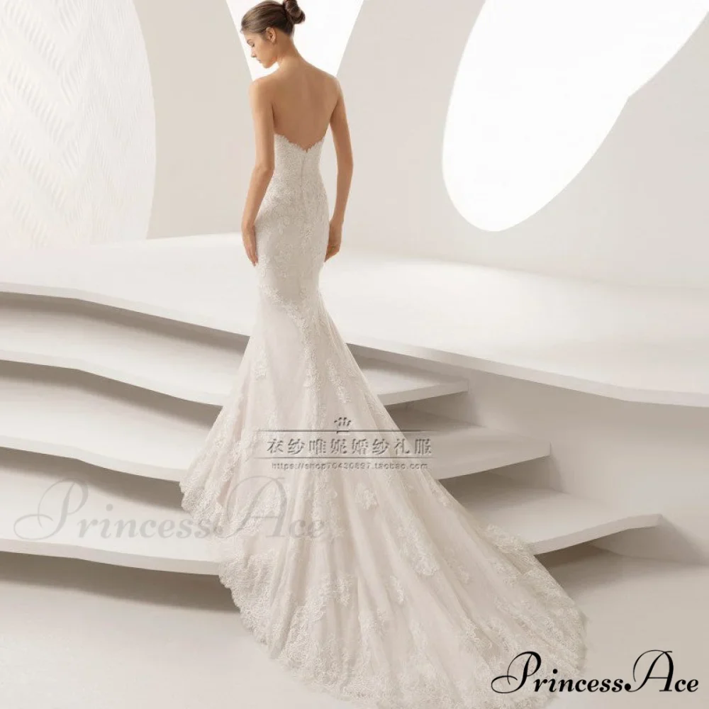 Sleeveless Trumpet Basic Bridal Gown - Image 3