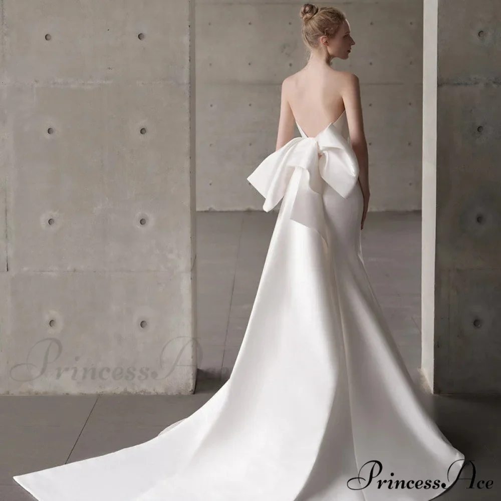 Smooth Strapless Bow Wedding Gown - Image 3