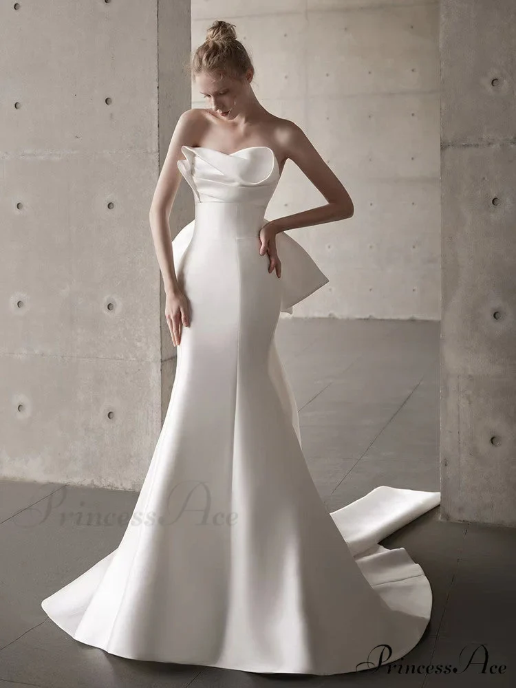 Smooth Strapless Bow Wedding Gown - Image 5