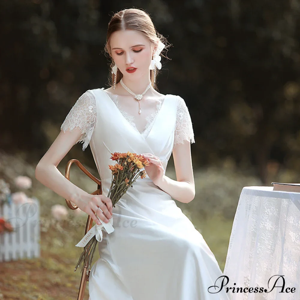 Smooth V-Neck Lace Wedding Gown - Image 3