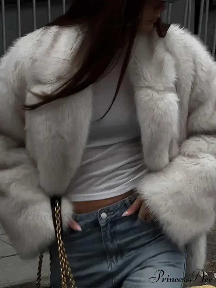 Soft Faux Fur Collar Short Overcoat - Image 4