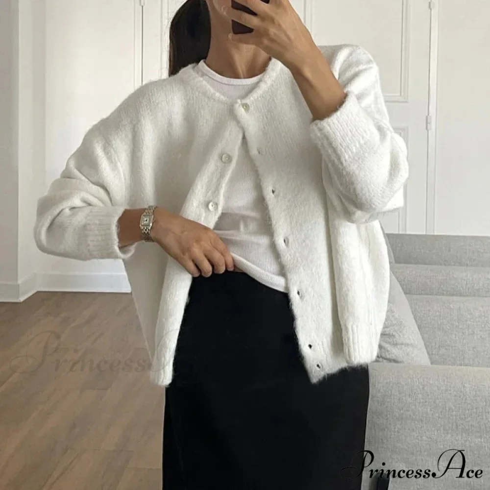Soft Single-breasted Knit Cardigan - Image 4