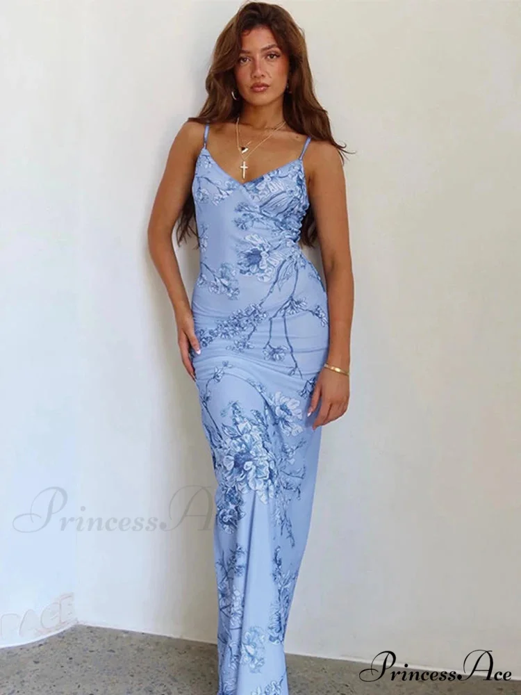 Sophisticated Extended Maxi Holiday Gown - Image 2