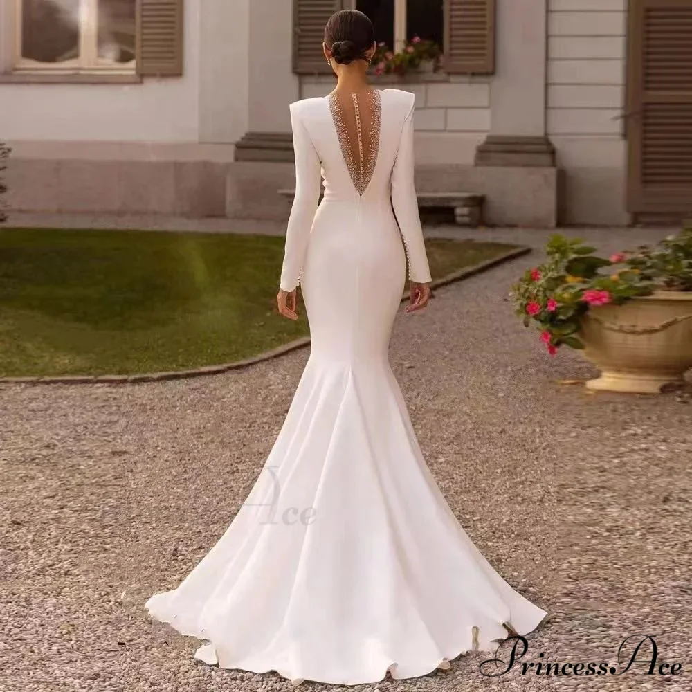 Sophisticated Mermaid Evening Wedding Gown - Image 2