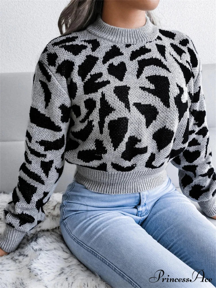Spotted Design Waist Collection Circular Neck Sweater - Image 7