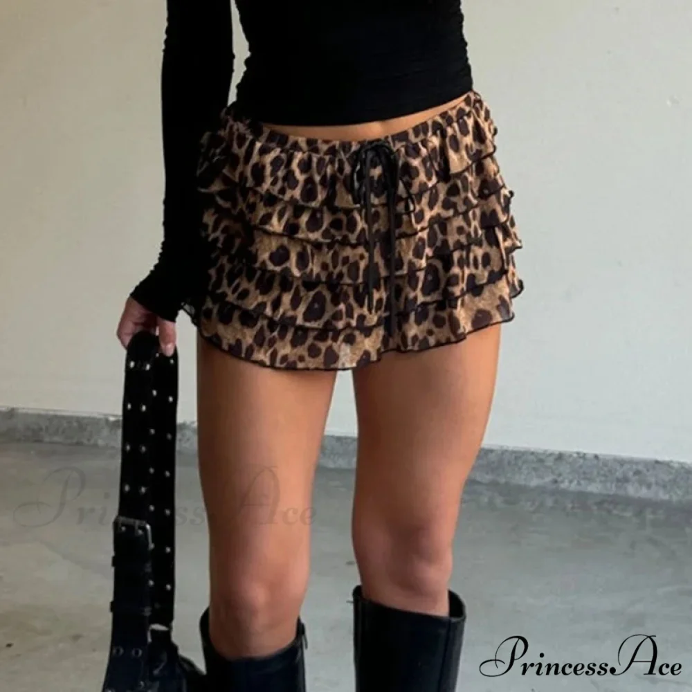 Spotted Pattern Layered Slim Skirt - Image 2
