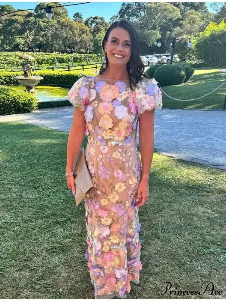 Stitched Blossom Pattern Puffed Sleeve Celebration Gown - Image 3