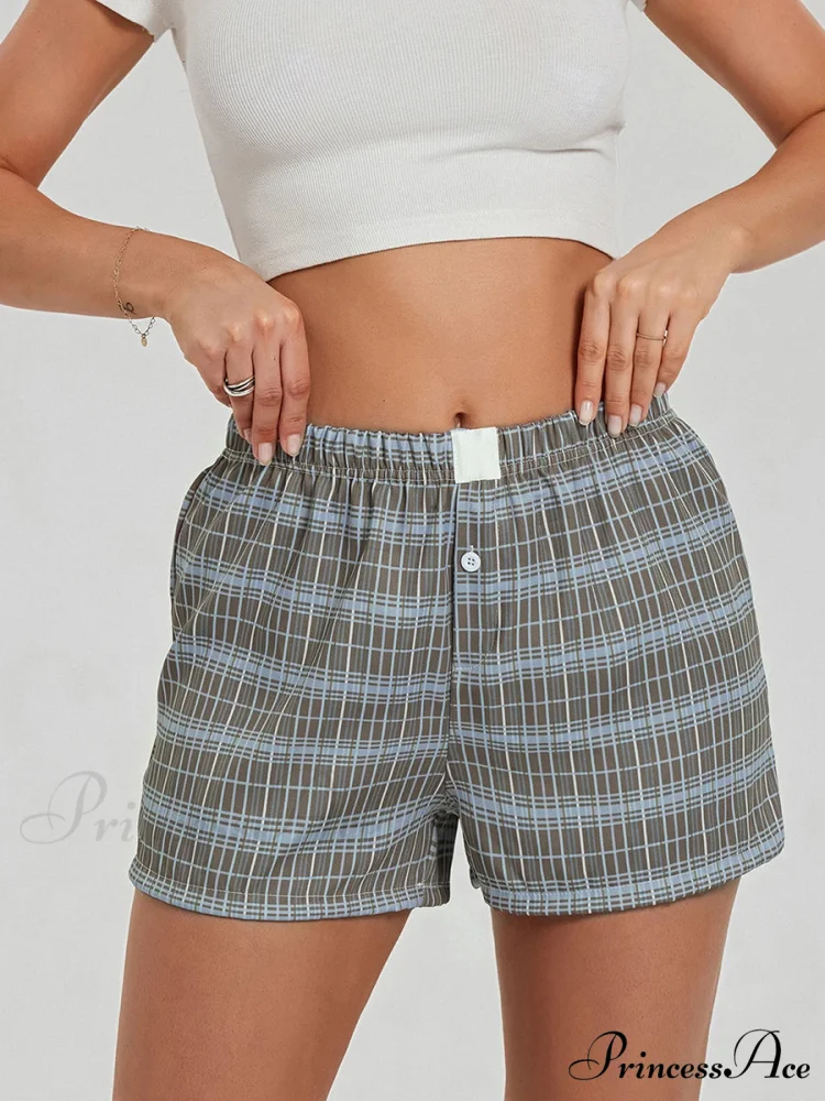 Strong Checkered Stretchy Waist Short - Image 5