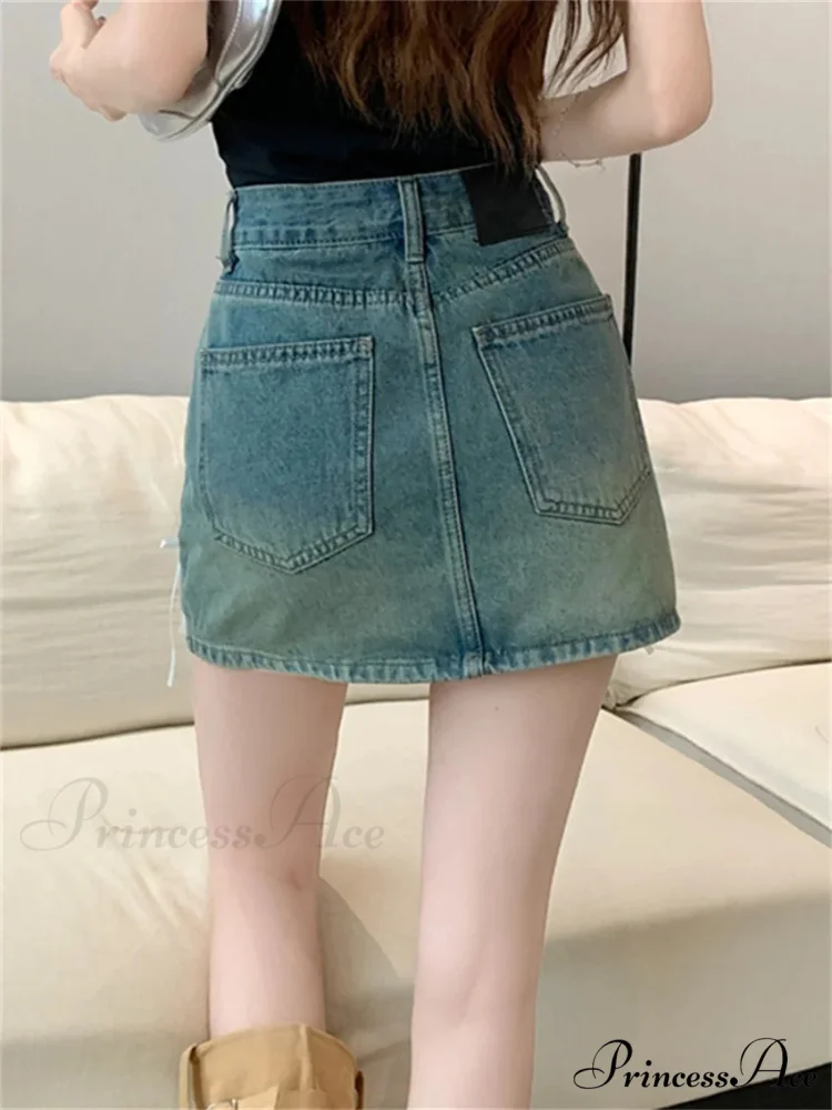 Stylish Denim Bow Detail Skirt - Image 2