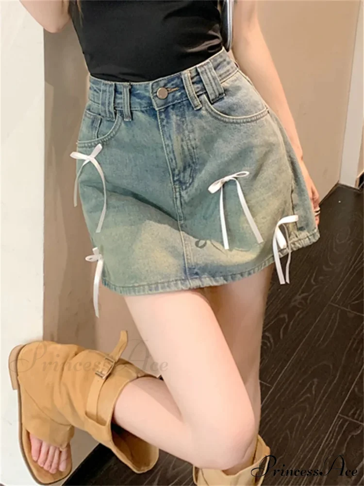 Stylish Denim Bow Detail Skirt - Image 3