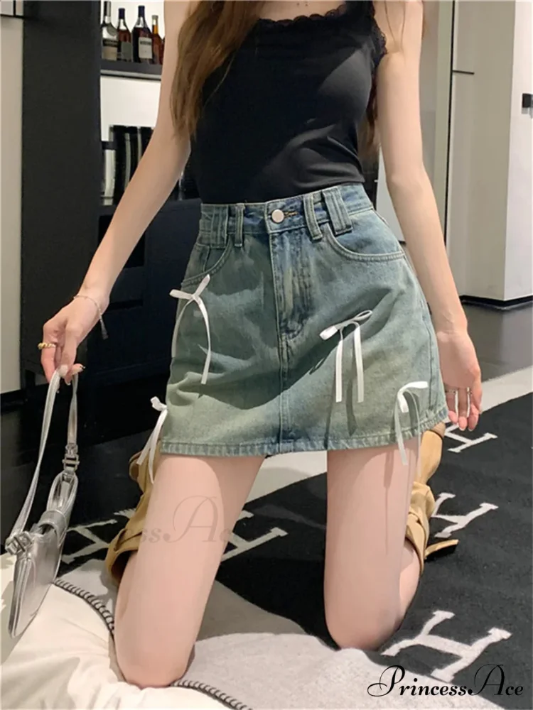 Stylish Denim Bow Detail Skirt - Image 4