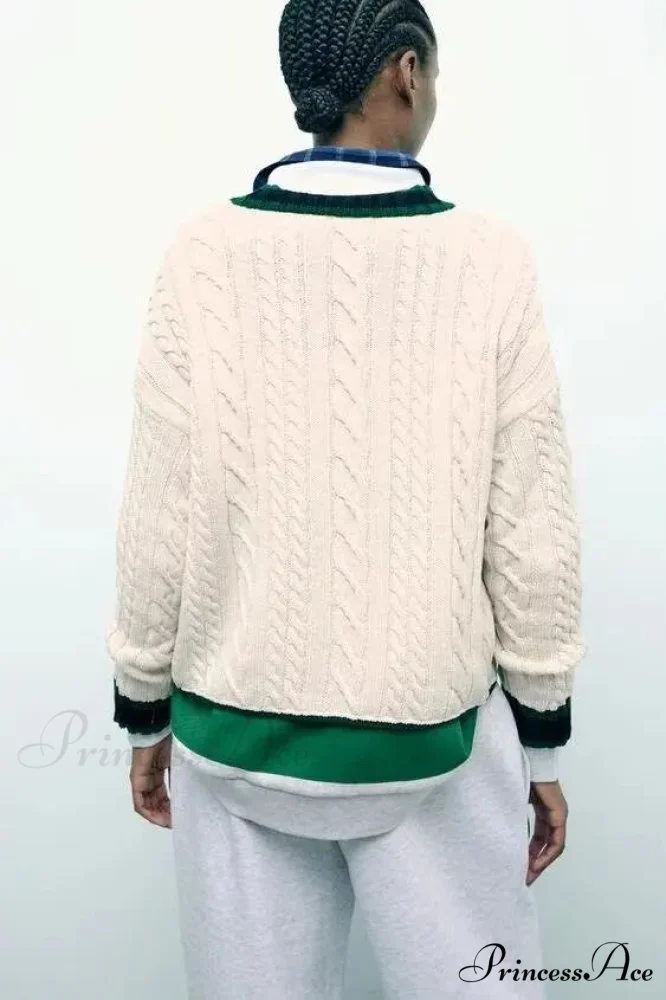 Stylish Eight Limb V-neck Cardigan - Image 5