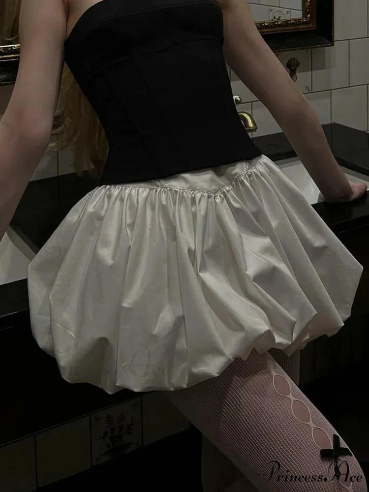 Stylish Firm Bud Mini Skirt - Image 5