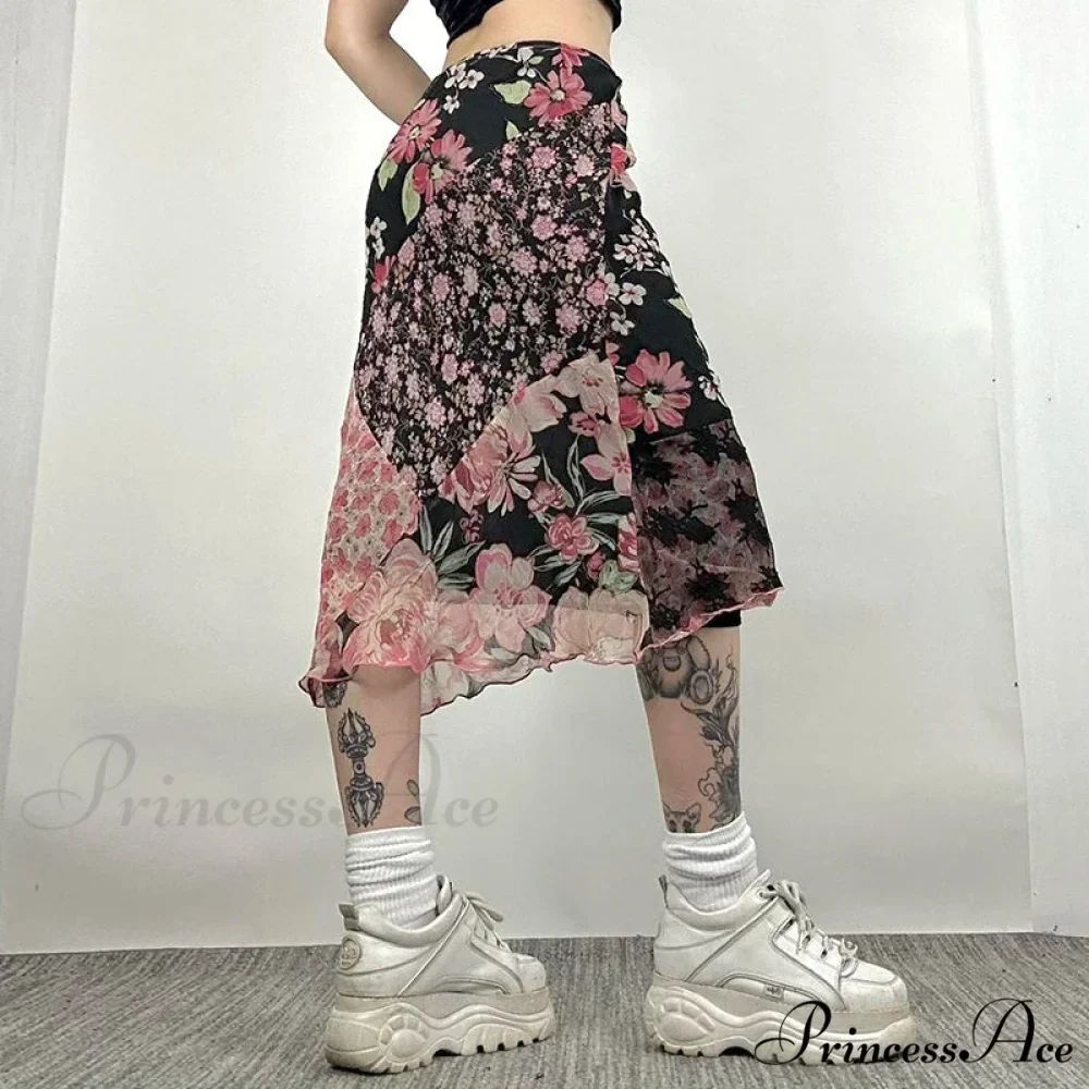 Stylish Flower Pattern Low Cut Patchwork Skirt - Image 3