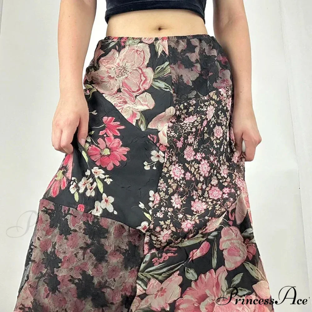 Stylish Flower Pattern Low Cut Patchwork Skirt - Image 4
