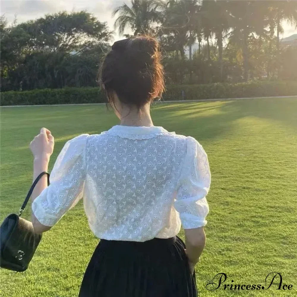 Stylish Hollow Lace Puff Sleeve Peter Pan Collar Blouse - Image 5
