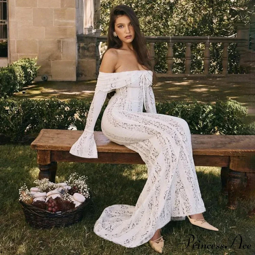 Stylish Ivory Lace Holiday Dress - Image 6
