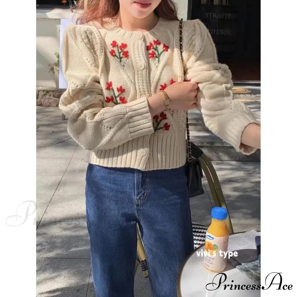 Stylish Print Solo Buttoned Knit Cardigan - Image 3