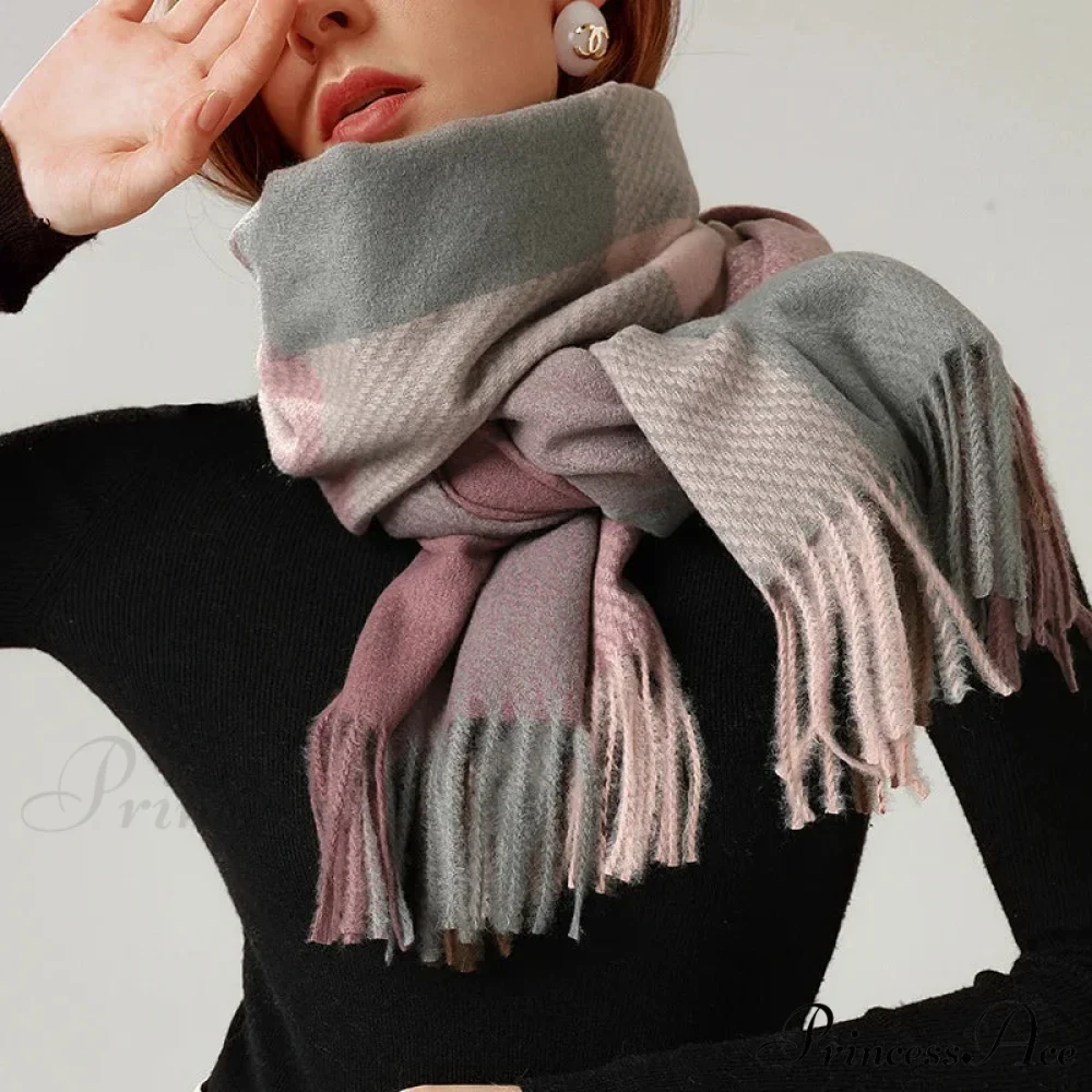 Stylish Tartan Cashmere Winter Scarf - Image 4