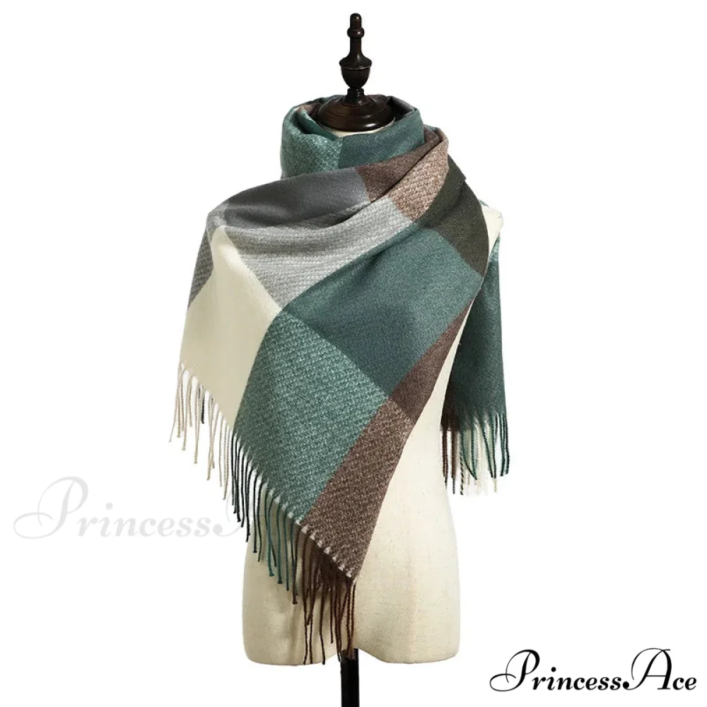 Stylish Tartan Cashmere Winter Scarf - Image 6