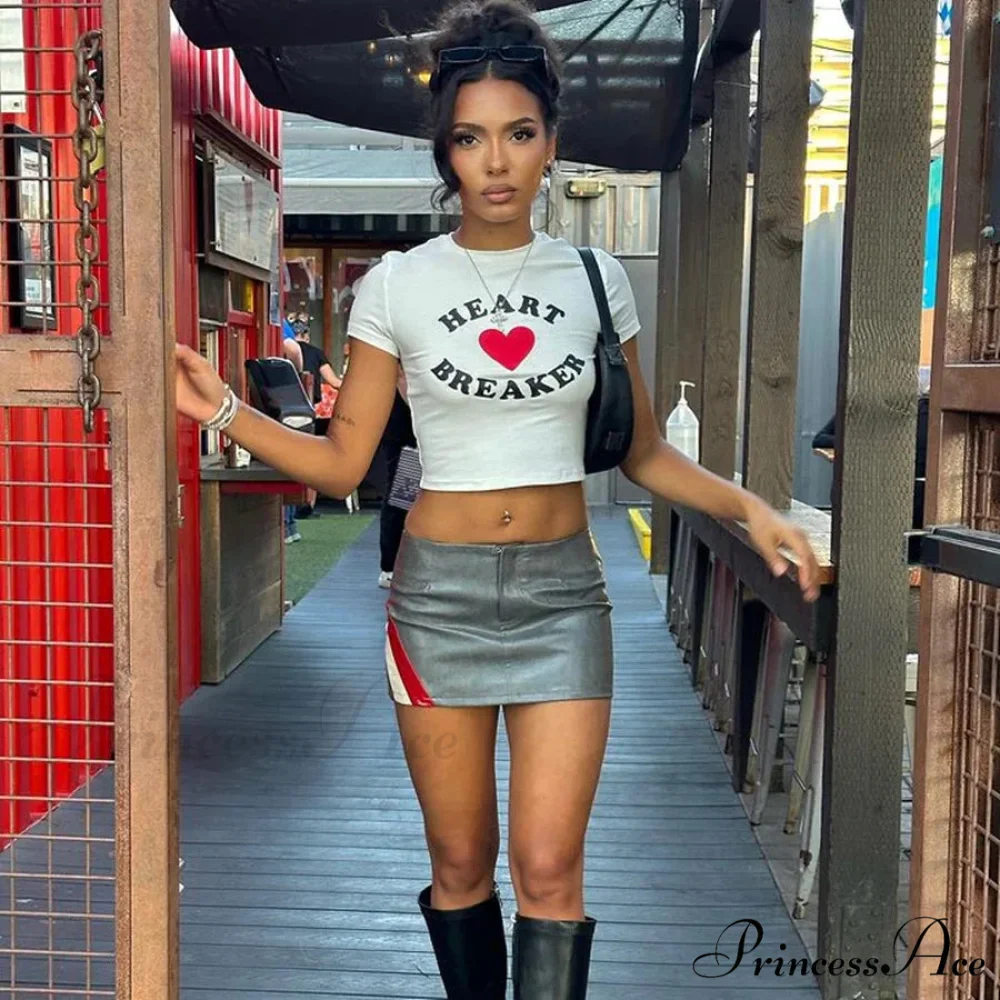 Stylish Y2k Dark Crop Top T-shirt - Image 4