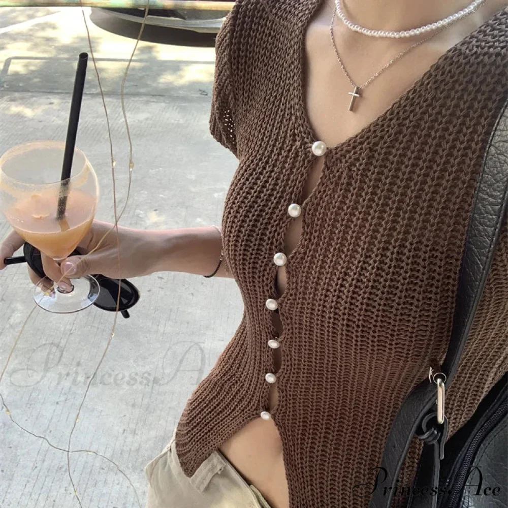 Textured Button Knit Crop Top - Image 4