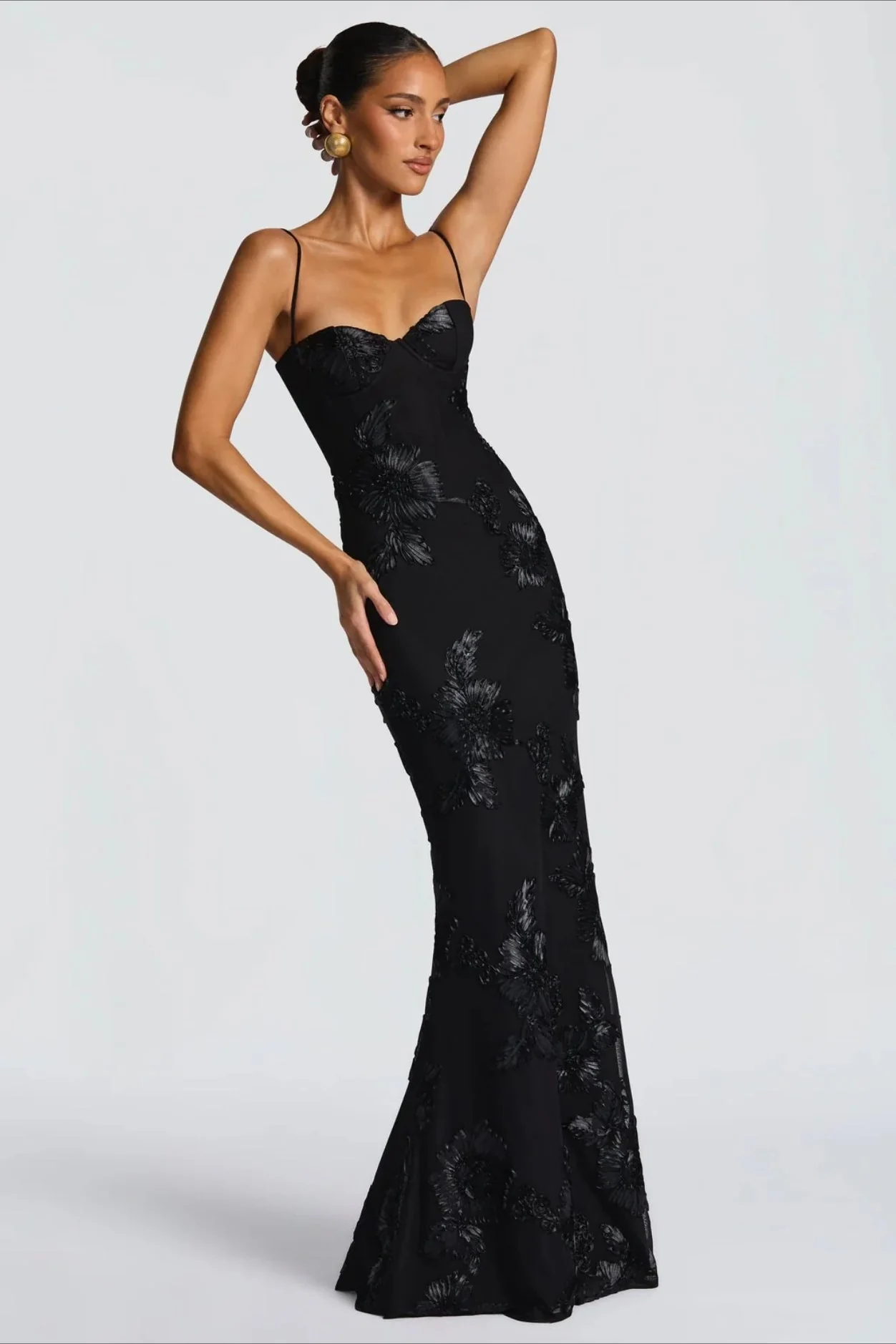 3D Applique Bone Pad Tie Back Solid Prom Dress - Image 3