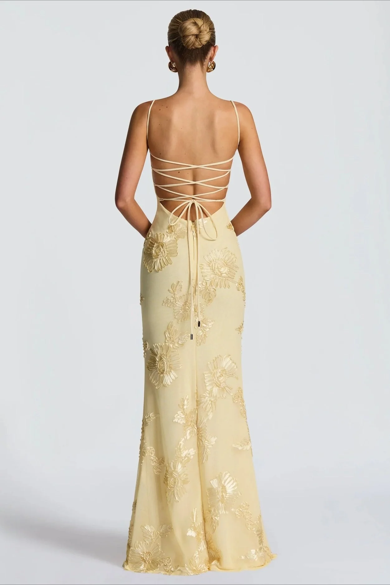 3D Applique Bone Pad Tie Back Solid Prom Dress - Image 8