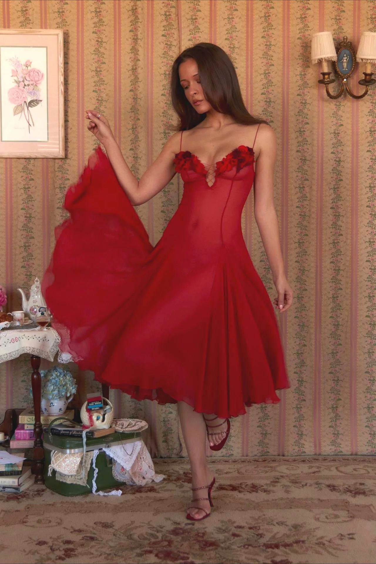 3D Flower Deep V Patchwork Spaghetti Strap Romantic Midi Dress - Image 2