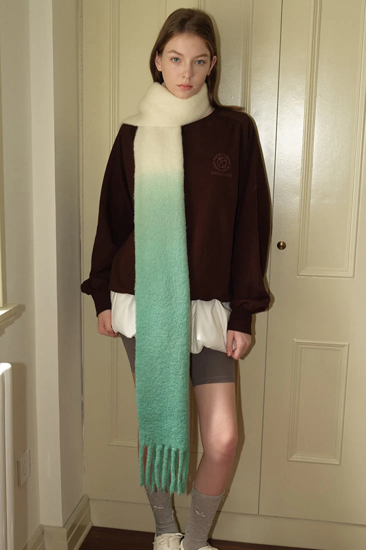 40% Wool Blend Contrast Color Tie-Dye Gradient Scarf - Image 5