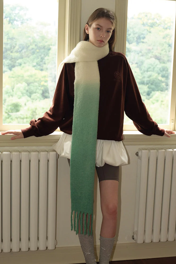 40% Wool Blend Contrast Color Tie-Dye Gradient Scarf - Image 6